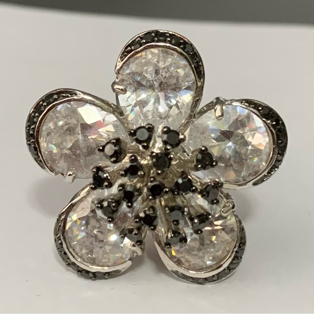 Large Silver and Black Floral Statement Ring Flower Rhinestones Big Size 8